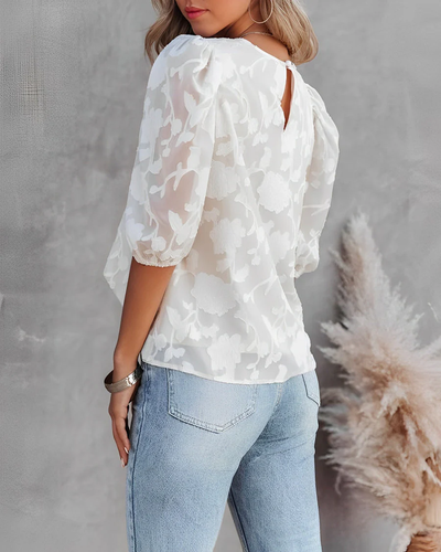 Chemisier pour femmes - Modèle semi-transparent avec manches bouffantes et relief floral