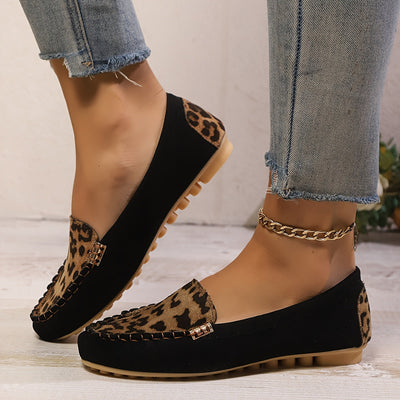 Calie – Mocassins femme confort en suédine noire et imprimé léopard