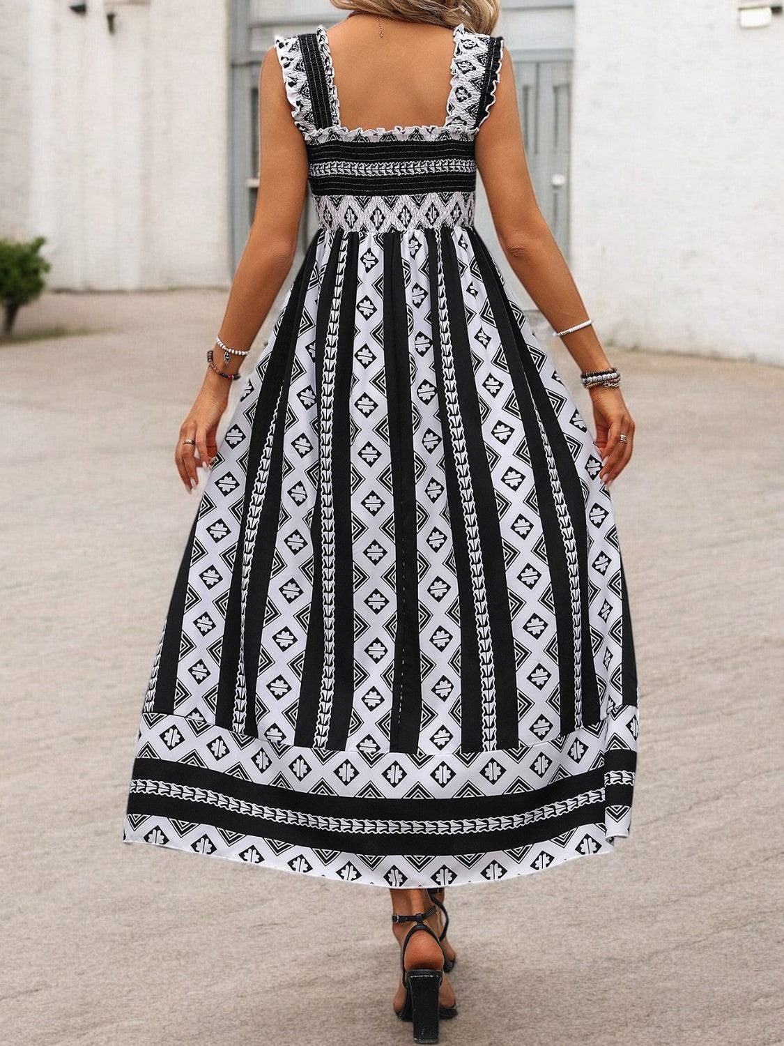 Renée - Robe Maxi Décolleté Carré Imprimé