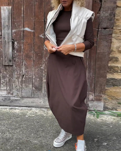 Laura| Robe élégante à manches longues, de couleur unie, avec poches