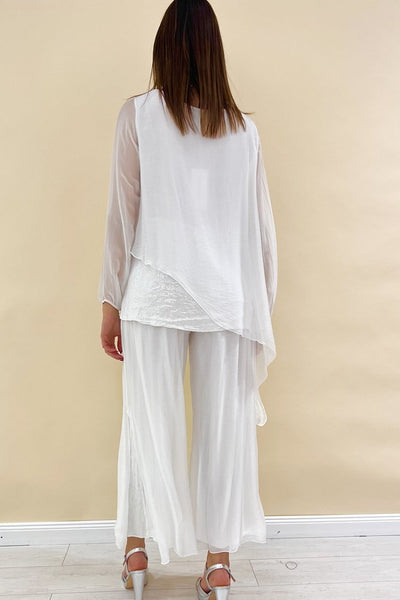 Ensemble en soie et pantalons ornés de paillettes