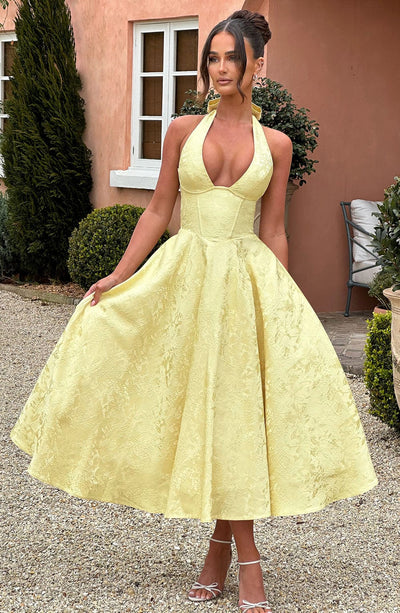 Esmeralda | Robe longue sans manches à manches échasses