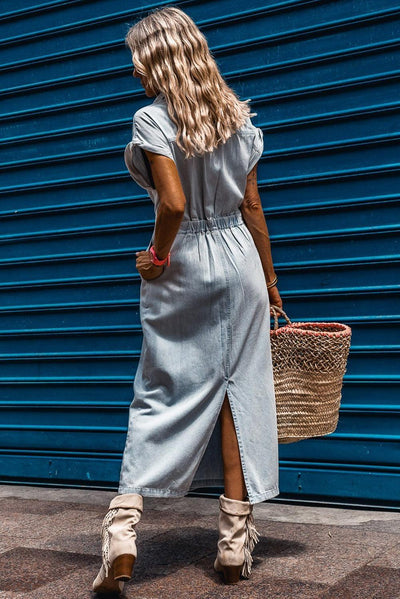 Isabelle - Robe en denim avec des manches chauve-souris courtes et élégantes