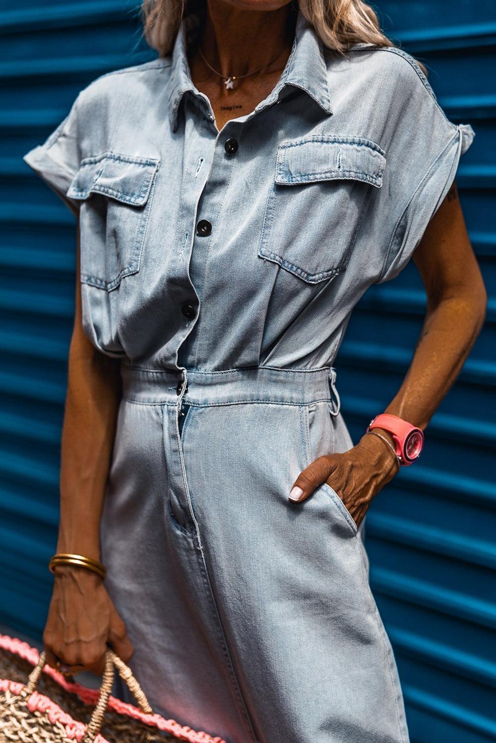 Isabelle - Robe en denim avec des manches chauve-souris courtes et élégantes