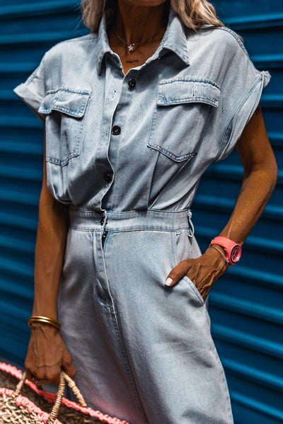 Isabelle - Robe en denim avec des manches chauve-souris courtes et élégantes
