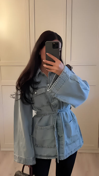 Veste en jean à nouer
