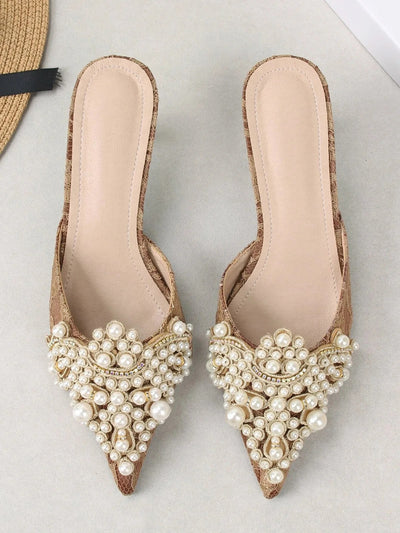 Élégantes mules à talon en perles