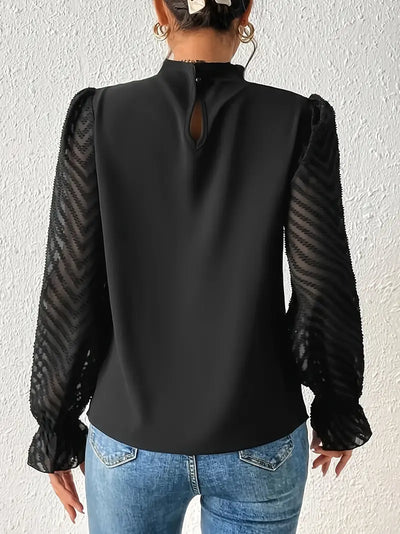 Kolbrun | Top plissé chic avec manches en filet pour femmes