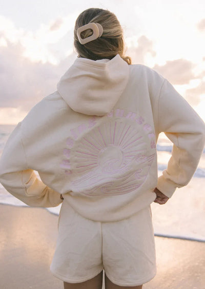 Sweat à Capuche Rose Graphique | Vibes de Plage | Confort Décontracté