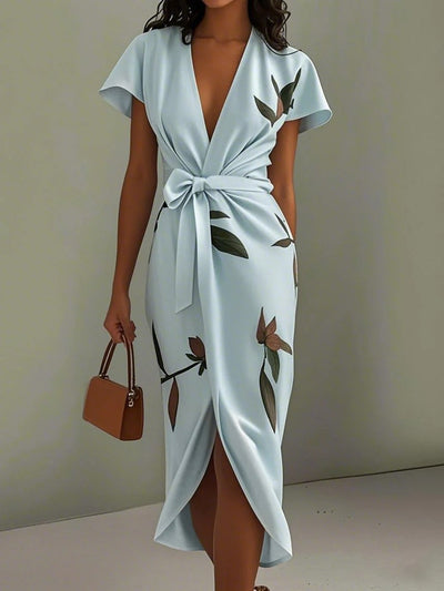 Robe mi-longue en satin à manches courtes