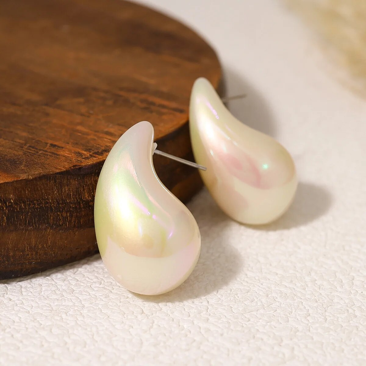 Boucles d'oreilles gouttes blanches en or