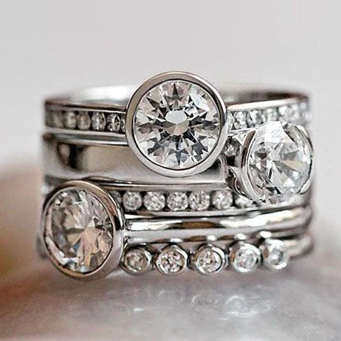 Bague Vintage en argent et cristal