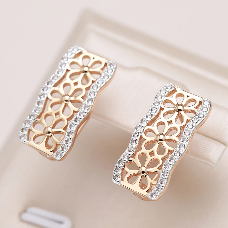 Boucles d'oreilles élégantes en forme de marguerite creuse et brillante
