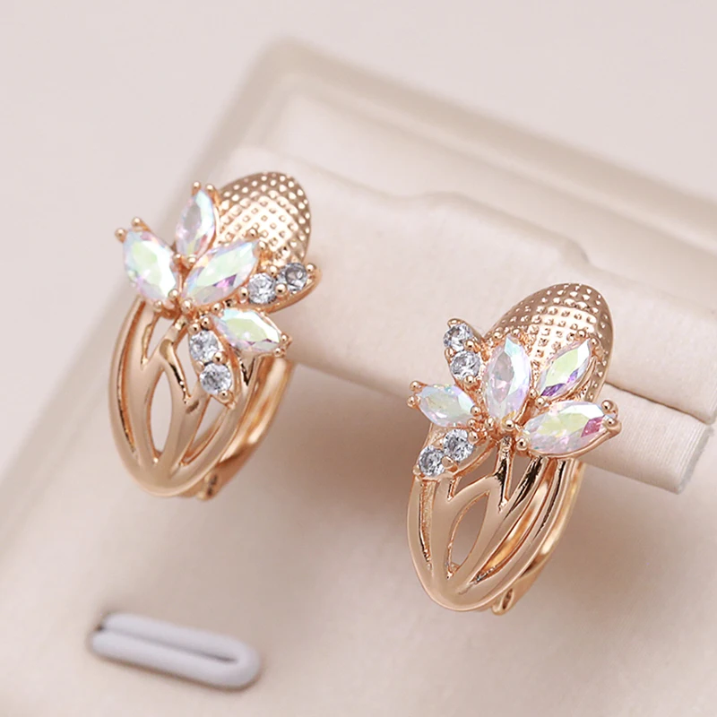 Boucles d'oreilles élégantes en plaqué or avec insectes brillants