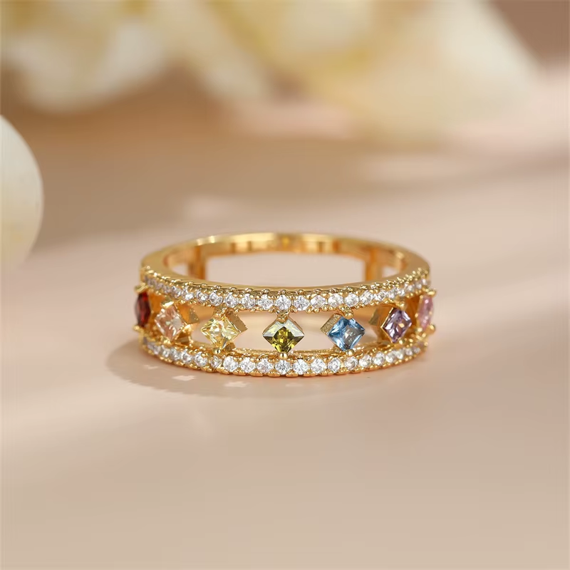 Bague élégante multicolore