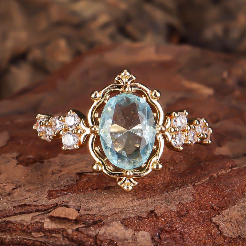 Bague élégante avec cristal bleu « Spark »