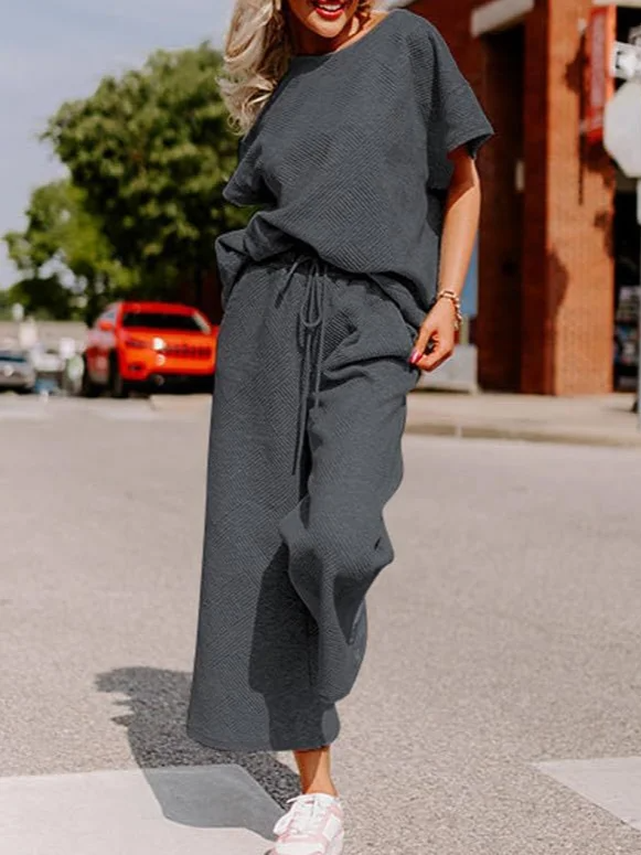 Ensemble Femme – Coupe Décontractée – Maille Douce – Haut Manches Courtes et Pantalon Large