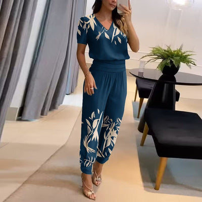 Ensemble Femme Deux Pièces – Haut Col V Manches Courtes – Pantalon Ajusté Motif Floral
