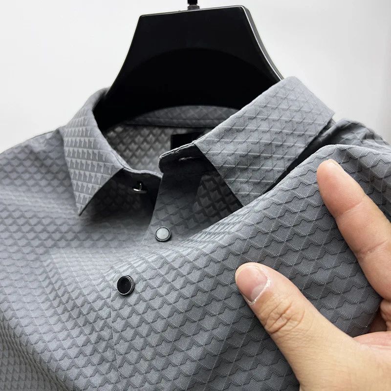 Polo de luxe en soie pour l'été - Menswear by Frits