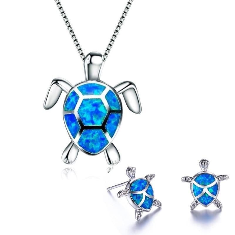 Set de collier et boucles d'oreilles avec des tortues de mer en opale