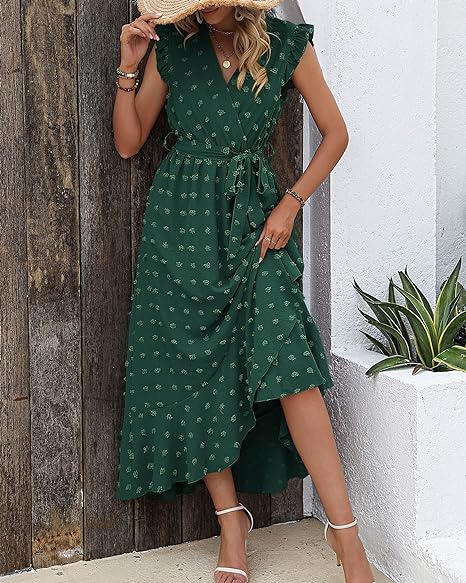 Robe longue avec tissu texturé et volants - Robe d'été élégante avec encolure en V et ceinture à nœuds