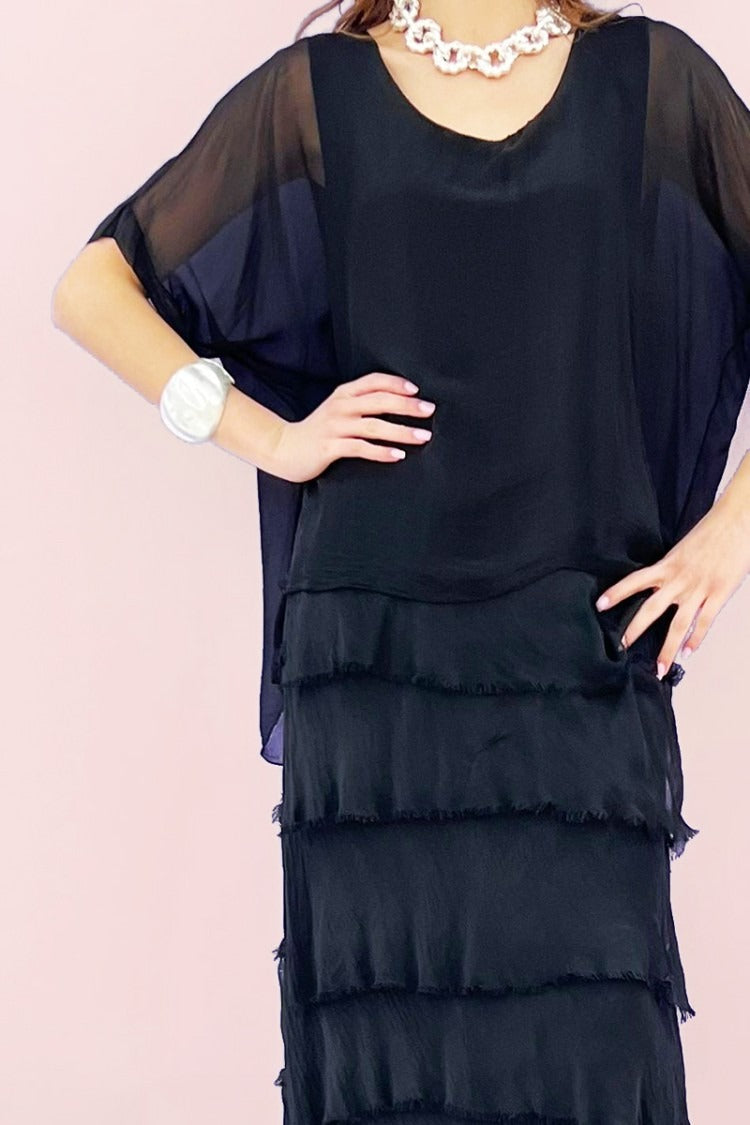 Robe en soie à volants