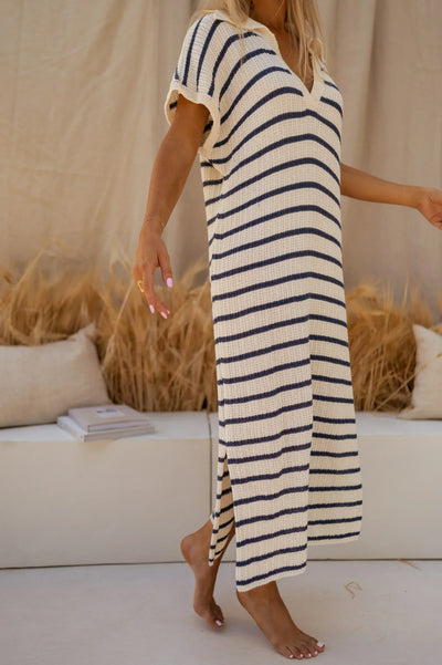 Sophia™ | Robe d'été rayée tricotée