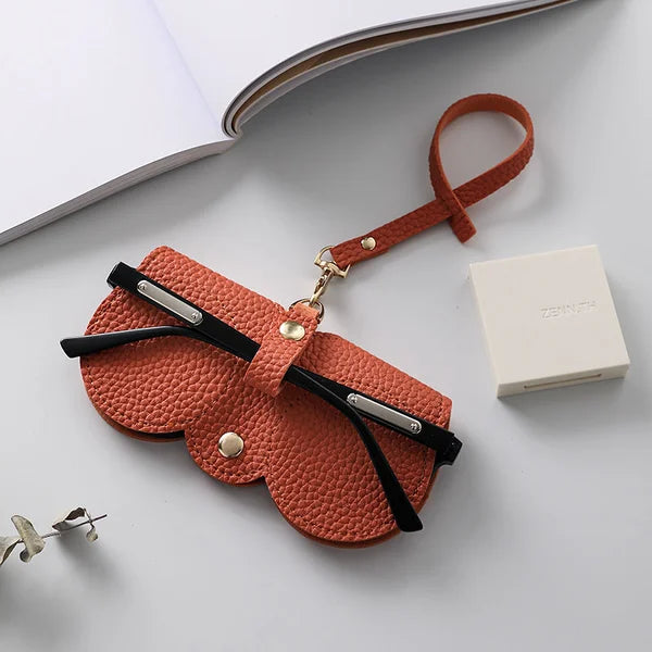 Sam - Élégant étui à lunettes en cuir avec fermeture pratique à bouton-pression pour l'été