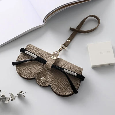 Sam - Élégant étui à lunettes en cuir avec fermeture pratique à bouton-pression pour l'été