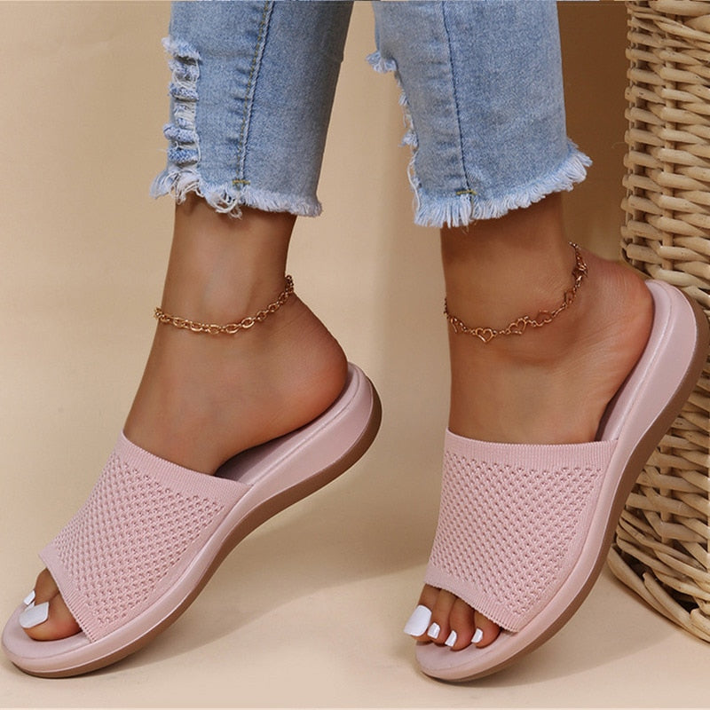 Lara - Pantoufles orthopédiques respirantes de luxe pour femmes : confort ultime pour l'été !