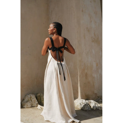 Robe longue ample en lin mélangé dos nu