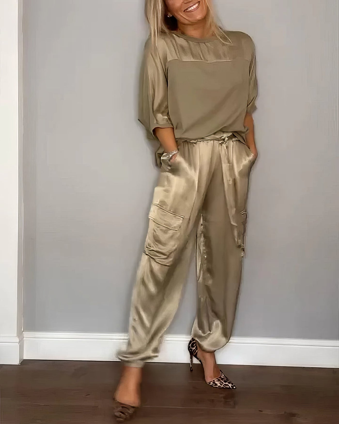 AMELIA | Completo Due Pezzi Camicetta e Pantalone Cargo Chic