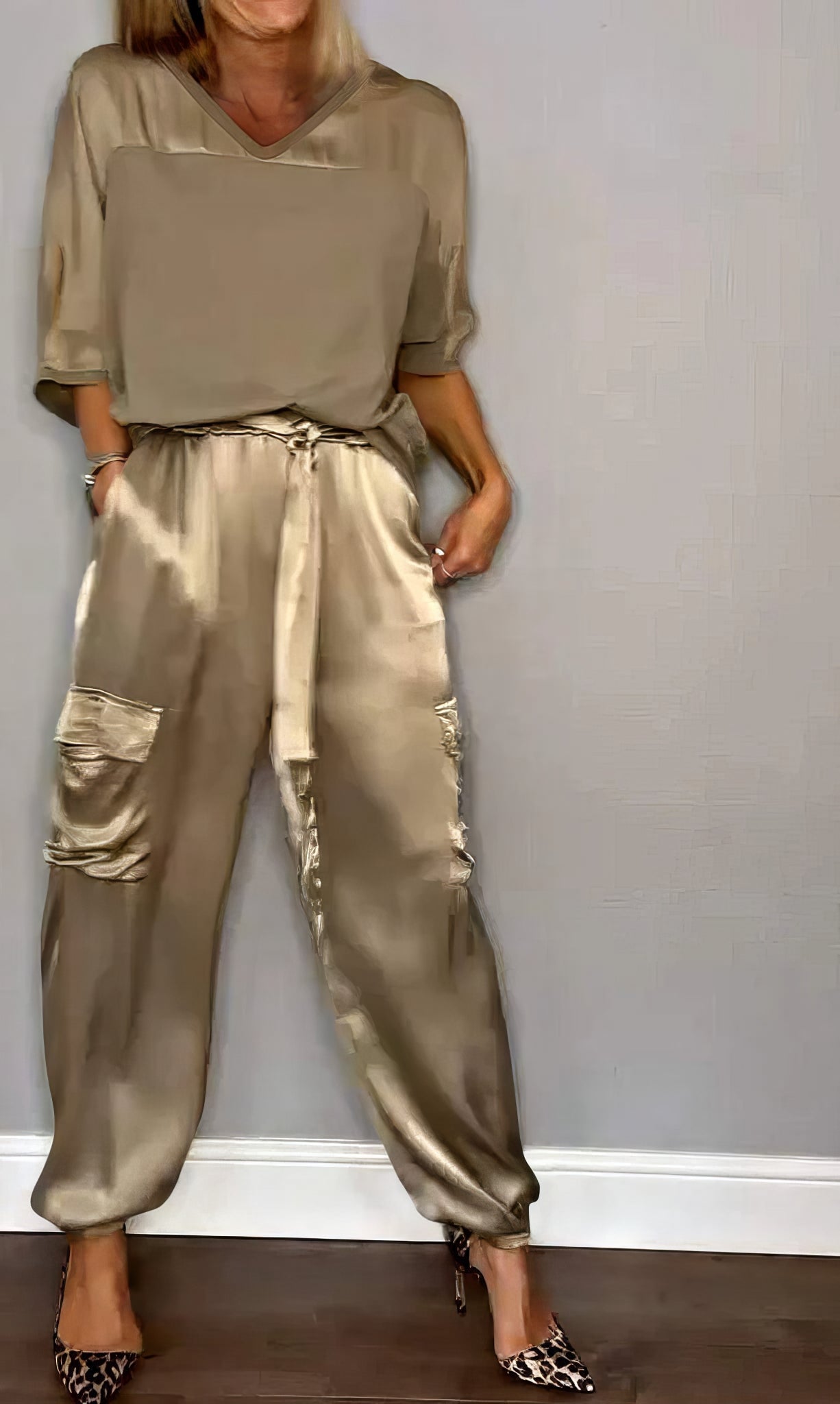 AMELIA | Completo Due Pezzi Camicetta e Pantalone Cargo Chic