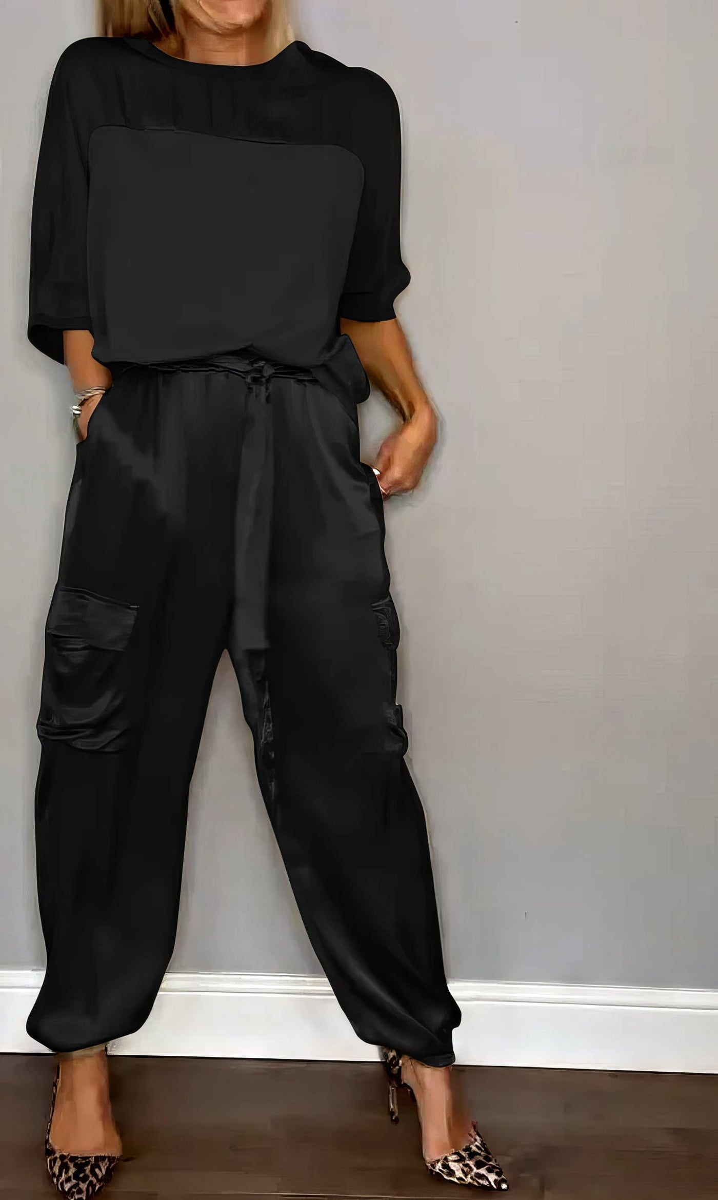 AMELIA | Completo Due Pezzi Camicetta e Pantalone Cargo Chic