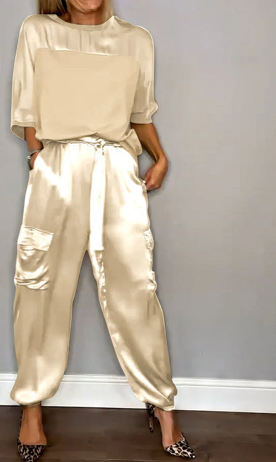 AMELIA | Completo Due Pezzi Camicetta e Pantalone Cargo Chic